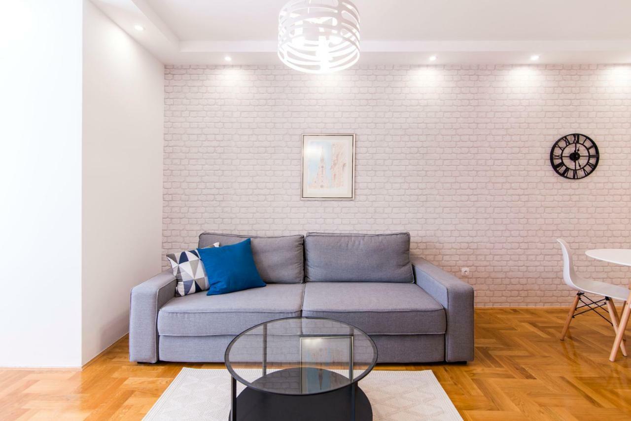 Grove Apartment + Free Parking Novi Sad Exterior foto